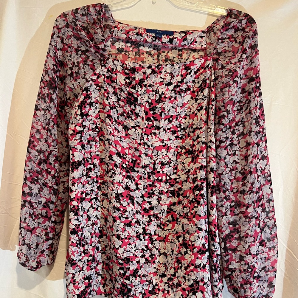 Long sleeve floral dress shirt